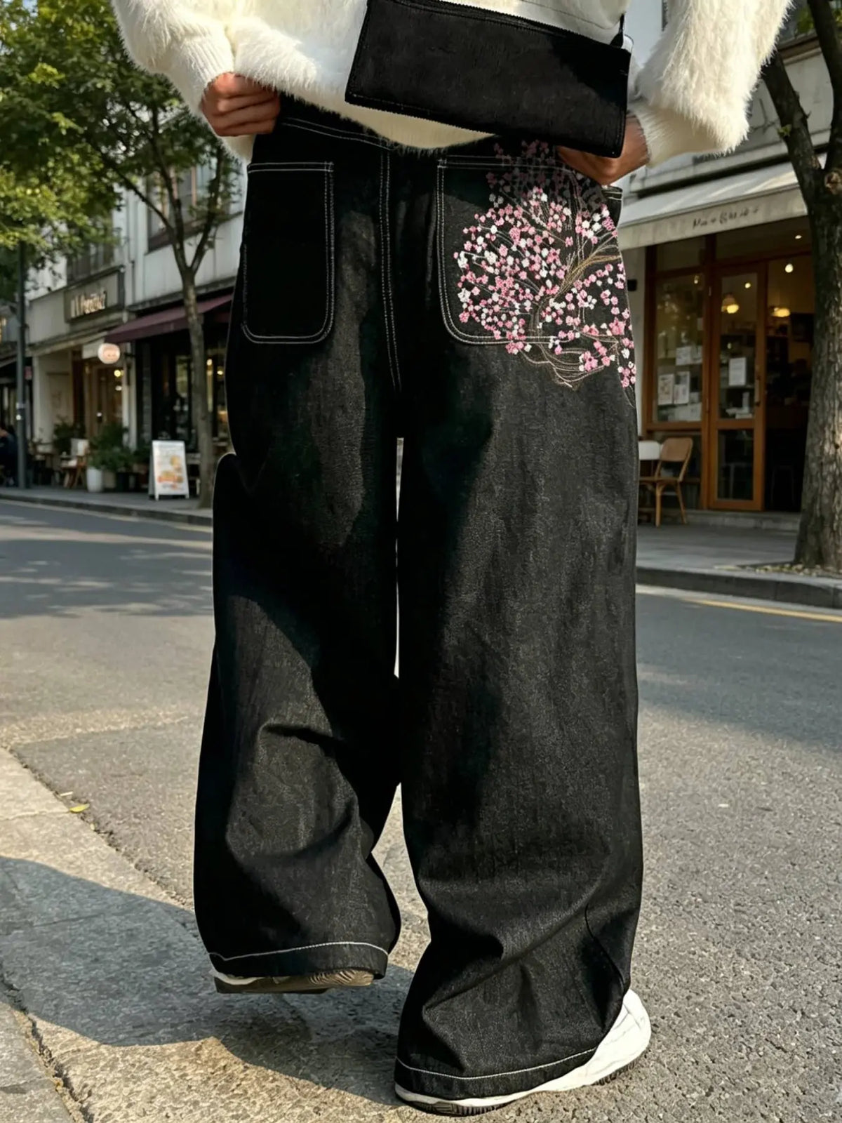 Men's New Washed Loose Denim Jeans, Baggy Wide Leg, Fashionable Embroidered Casual Style, Versatile All-Season Wear, Comfortable & Stylish Design