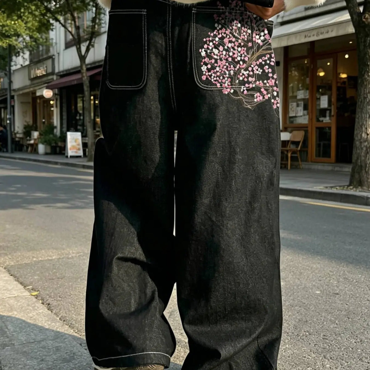 Men's New Washed Loose Denim Jeans, Baggy Wide Leg, Fashionable Embroidered Casual Style, Versatile All-Season Wear, Comfortable & Stylish Design