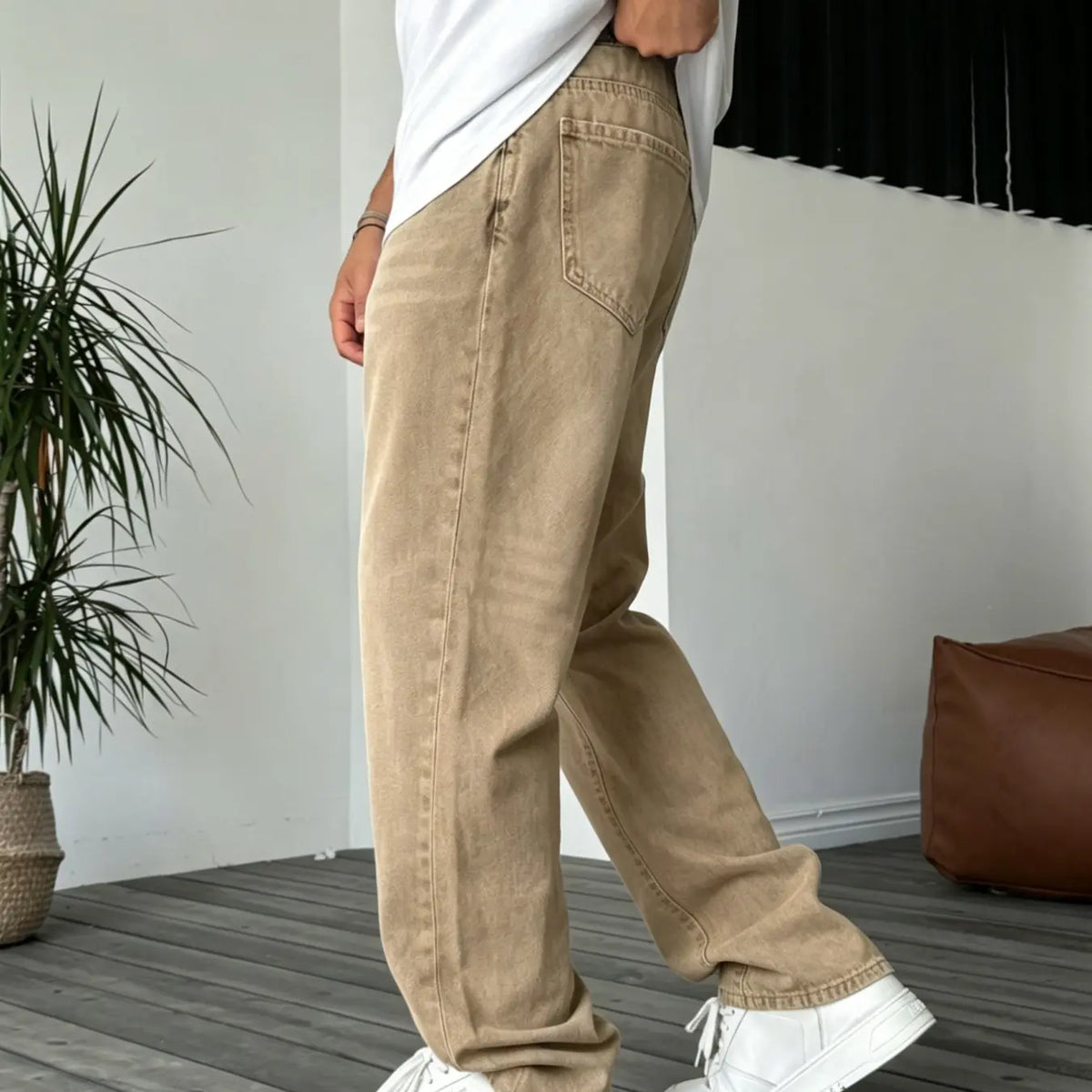 European and American Classic Style Clean Fit Casual Fashion Denim Jeans, Vintage Washed Loose Straight Leg Pants, Casual All-Season Wear