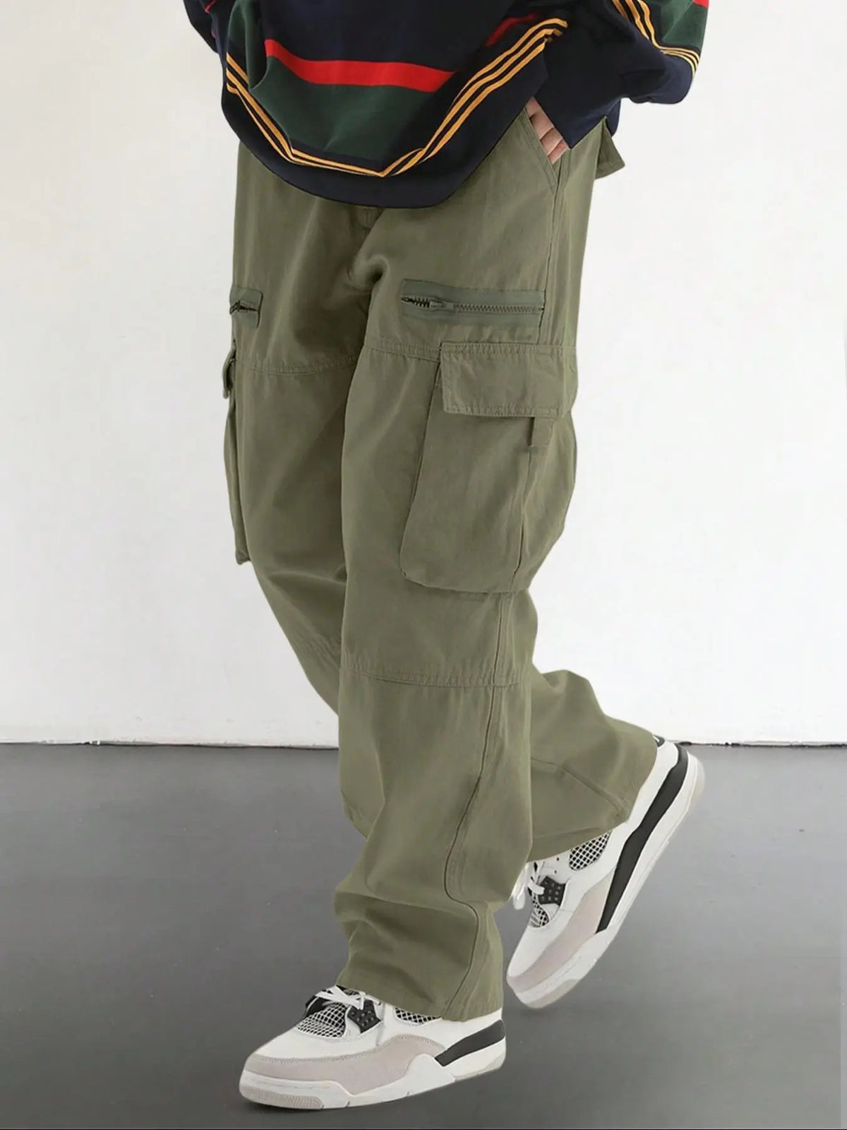 Men's Plain Loose Fitting Drawstring Waist Casual Cargo Pants, Loose Street Fashion Zipper Casual Slant Pocket Trousers, Pants for Men, Summer Work Outfits, Men's Bottoms, Casual Streetwear Trousers, Adjustable Waist Pants