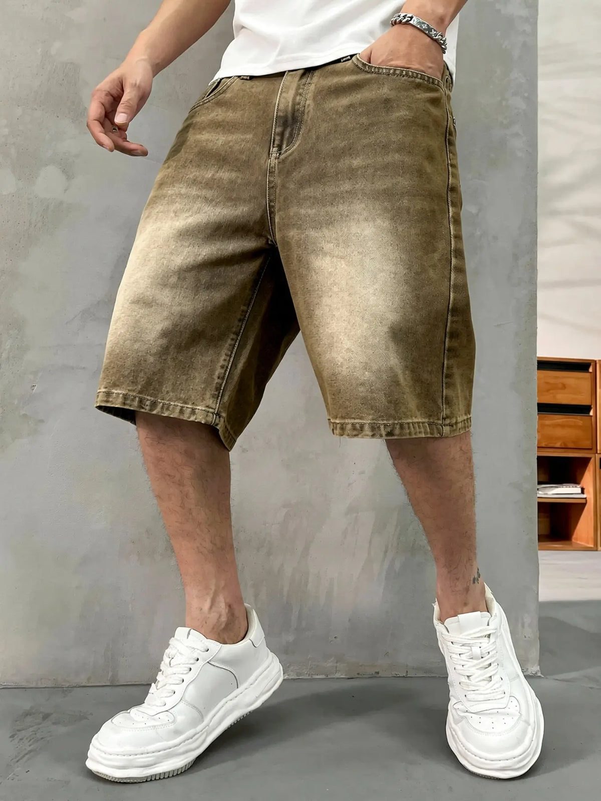 Men's washed retro color denim shorts, Denim Look, trendy, versatile, loose straight-leg casual streetwear denim five-point pants