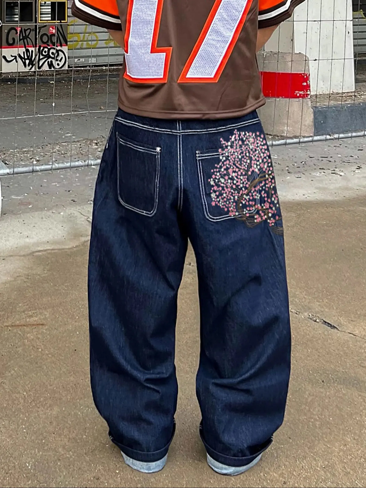 Men's New Washed Loose Denim Jeans, Baggy Wide Leg, Fashionable Embroidered Casual Style, Versatile All-Season Wear, Comfortable & Stylish Design