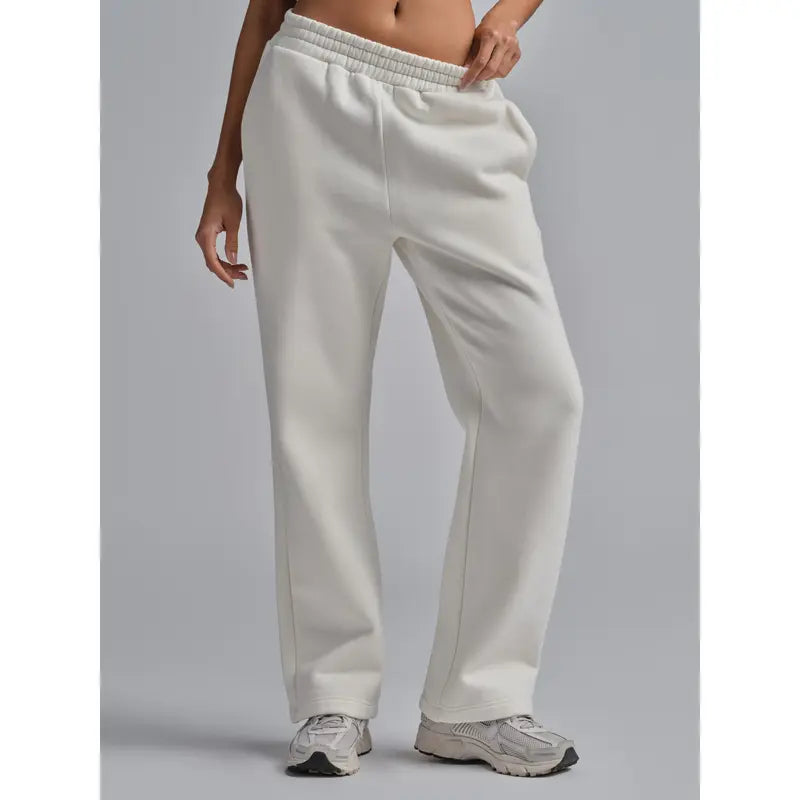 Comfrt | Signature Straight Leg Sweatpants | Elevated Soft Loungewear Pants