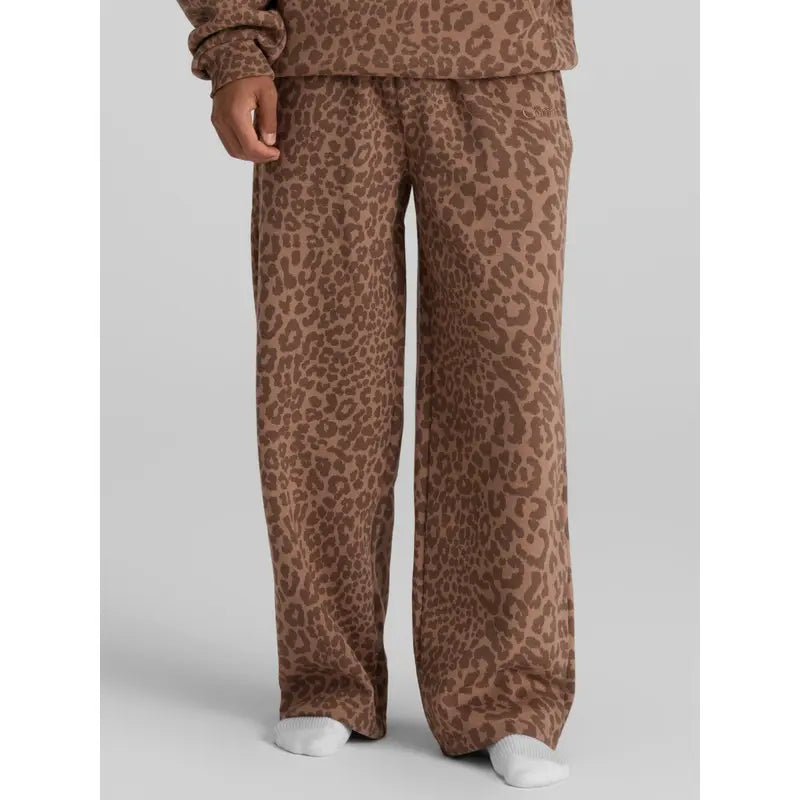 Comfrt | Signature Straight Leg Sweatpants | Elevated Soft Loungewear Pants