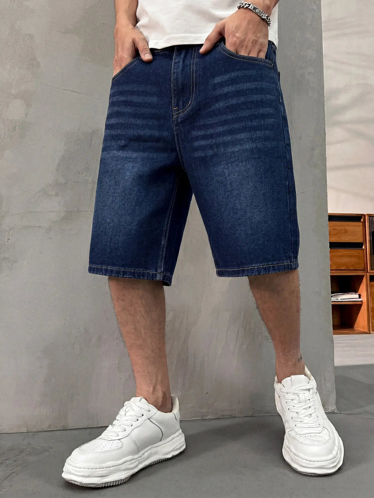 Men's washed retro color denim shorts, Denim Look, trendy, versatile, loose straight-leg casual streetwear denim five-point pants
