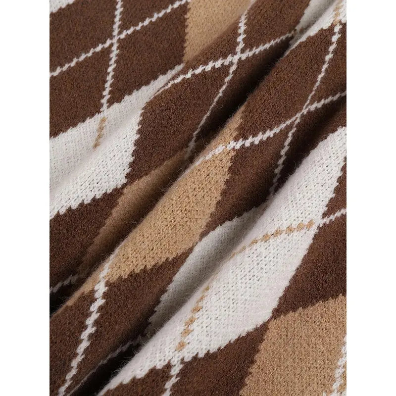 Stylish Plaid Knit Vest for Men - Sleeveless Sweater with Preppy Style, Casual Waistcoat Design, Soft and Cozy Fabric, Perfect for Fall and Winter, Easy to Match with Shirts and Trousers