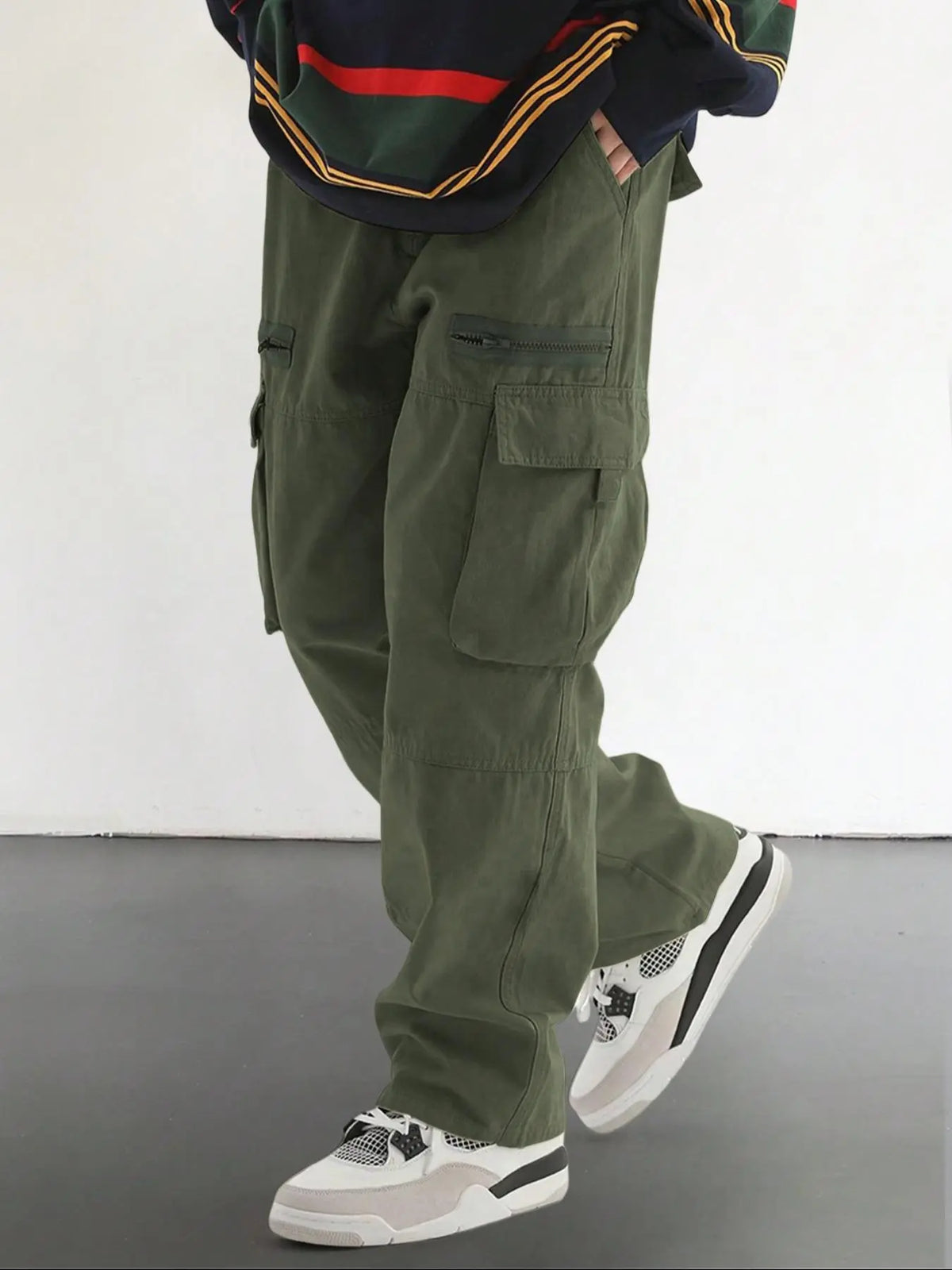Men's Plain Loose Fitting Drawstring Waist Casual Cargo Pants, Loose Street Fashion Zipper Casual Slant Pocket Trousers, Pants for Men, Summer Work Outfits, Men's Bottoms, Casual Streetwear Trousers, Adjustable Waist Pants
