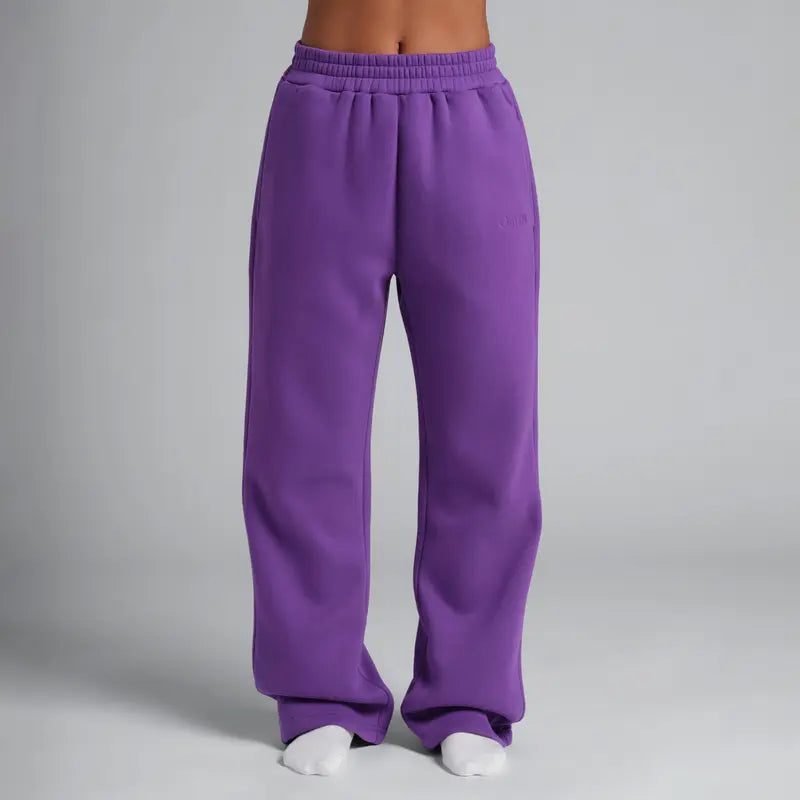 Comfrt | Signature Straight Leg Sweatpants | Elevated Soft Loungewear Pants