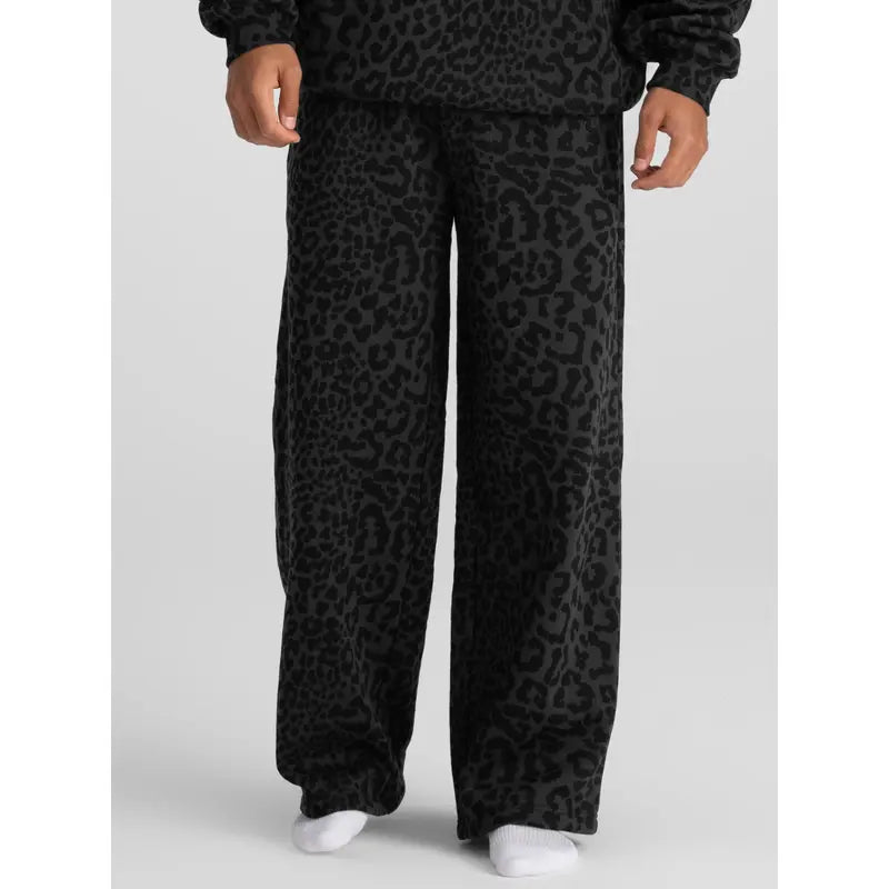 Comfrt | Signature Straight Leg Sweatpants | Elevated Soft Loungewear Pants
