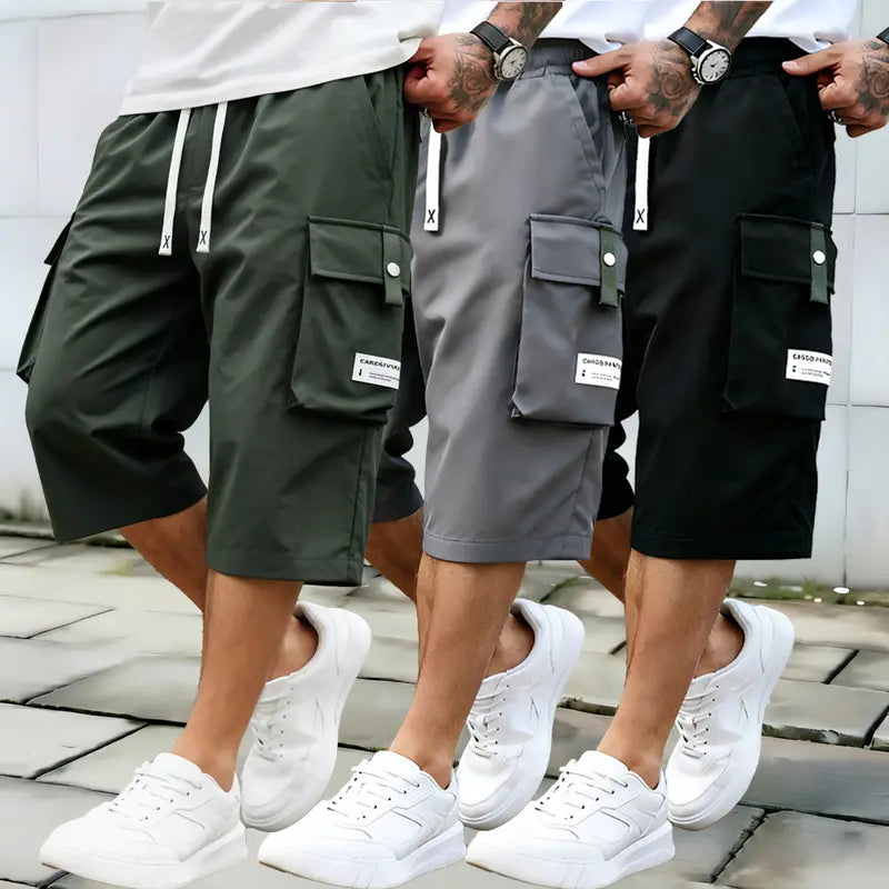 Set of 3 men’s summer casual cargo shorts — elastic waistband design, multiple pockets and letter appliqué pattern decorations, regular fit with a mid-rise waist, non-stretch fabric suitable for everyday wear and leisure activities, non-see-through fabric